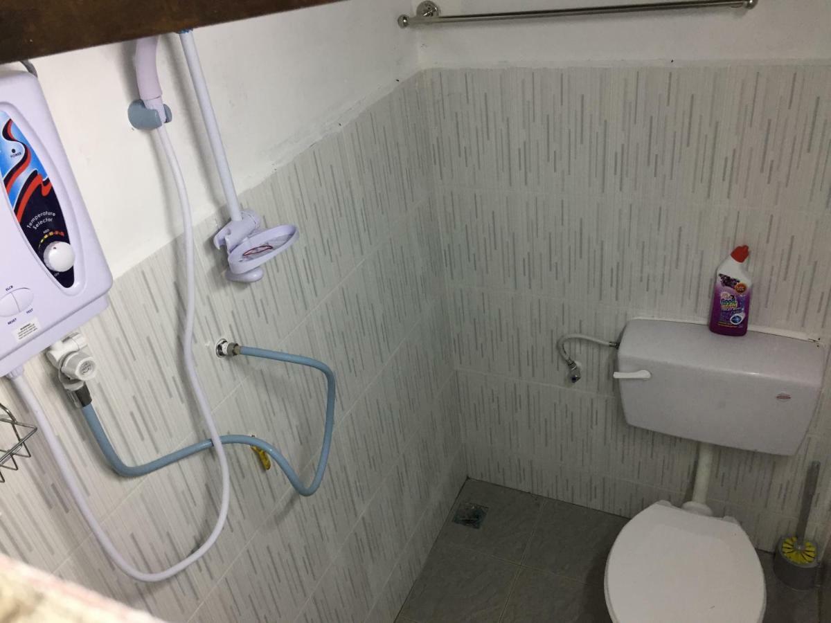 Rumah Kurnia Kangar Exteriör bild